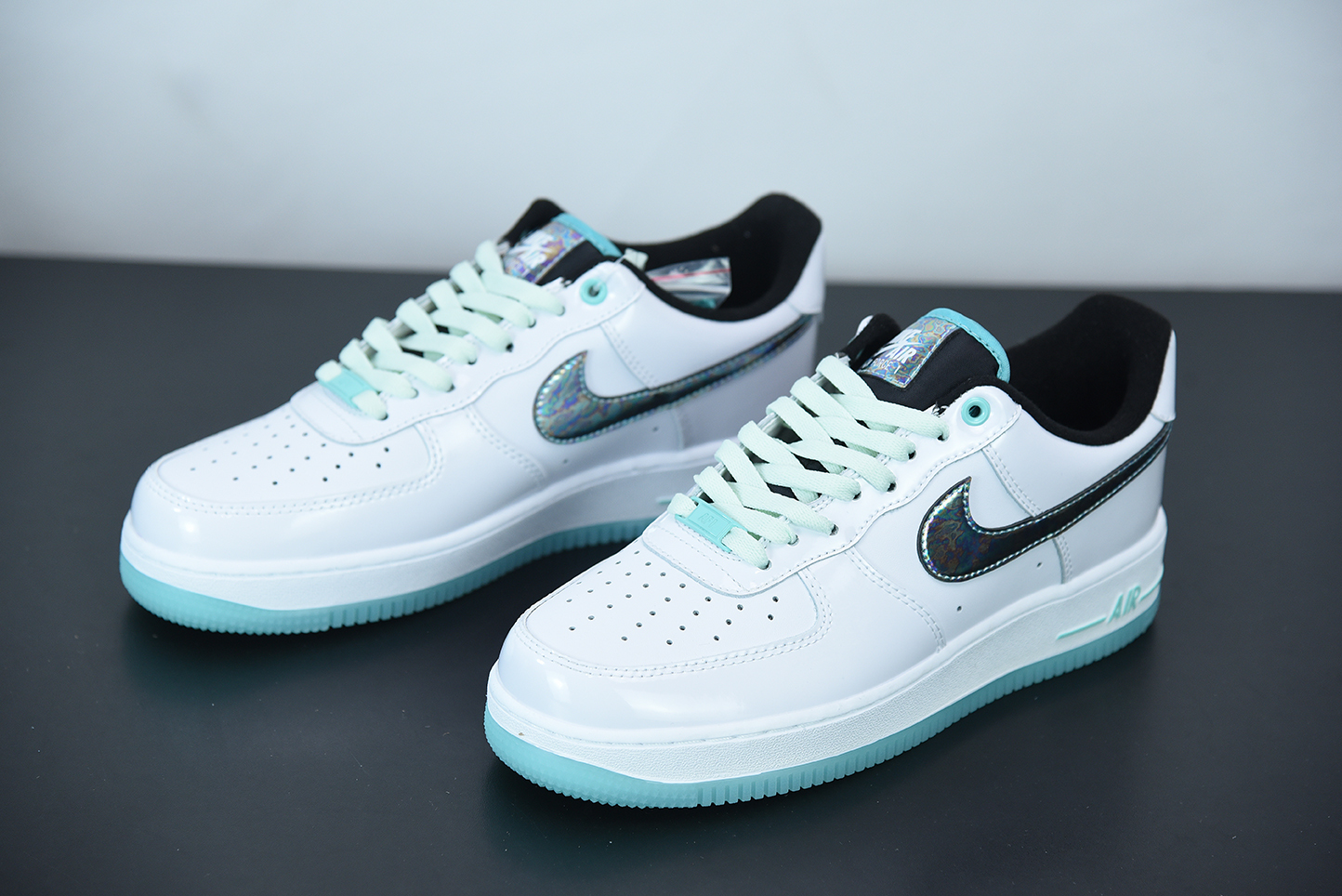 Nike Air Force 1 Low 