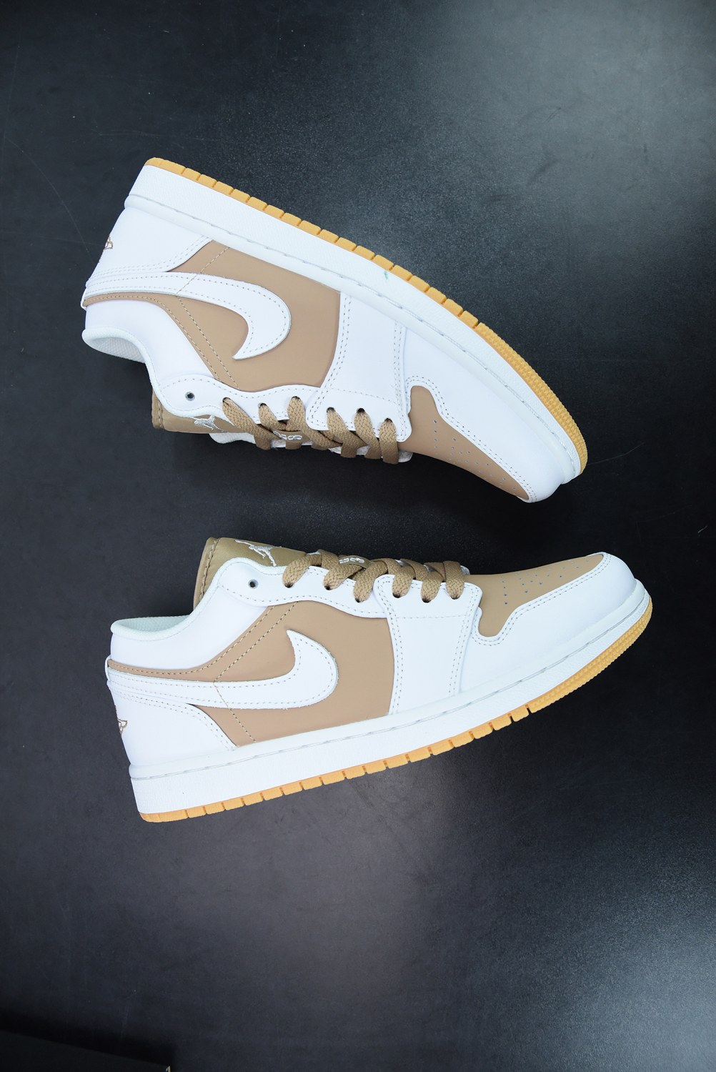 Jordan 1 LowHemp White DN6999-100