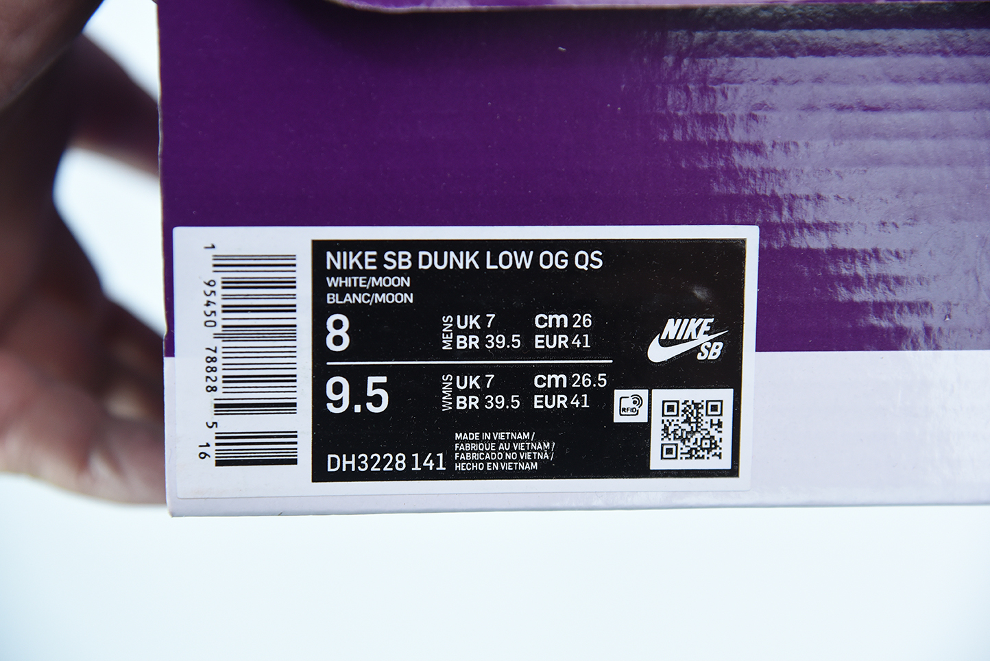 Supreme x Nike SB Dunk Low Stars Royal Blue White Black DH3228-141