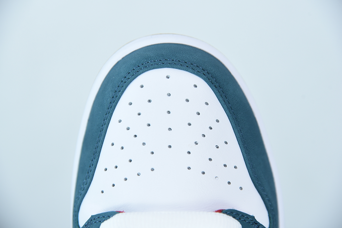 Nike Dunk SB Low Pro QS Parra (Friends & Family) (2021)  DH7695-100