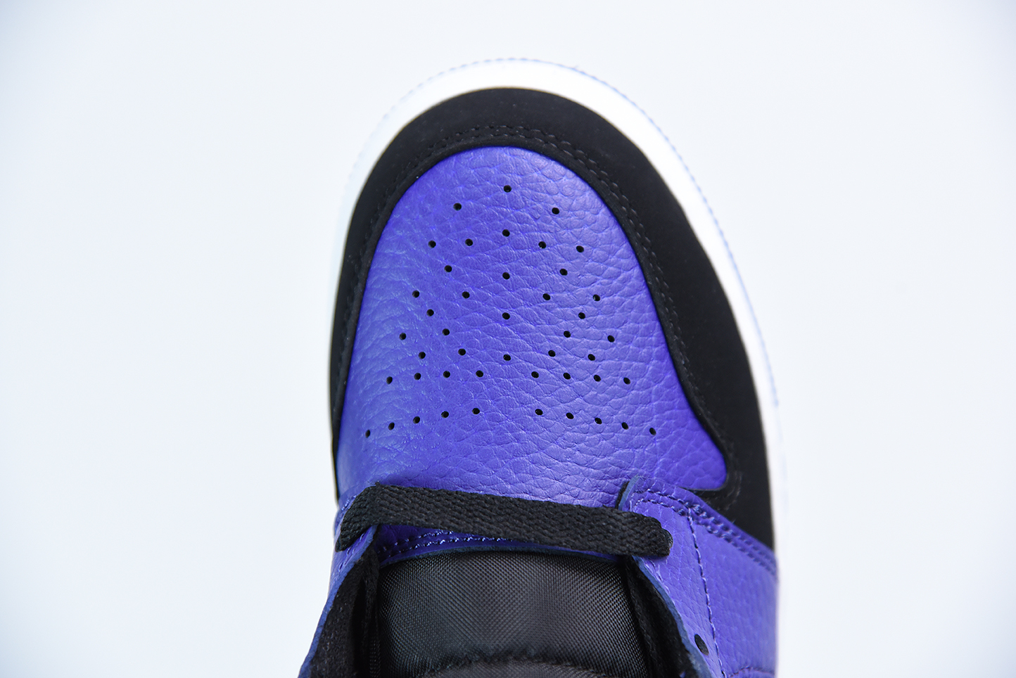 Jordan 1 Mid Black Dark Concord (GS) 554725-051