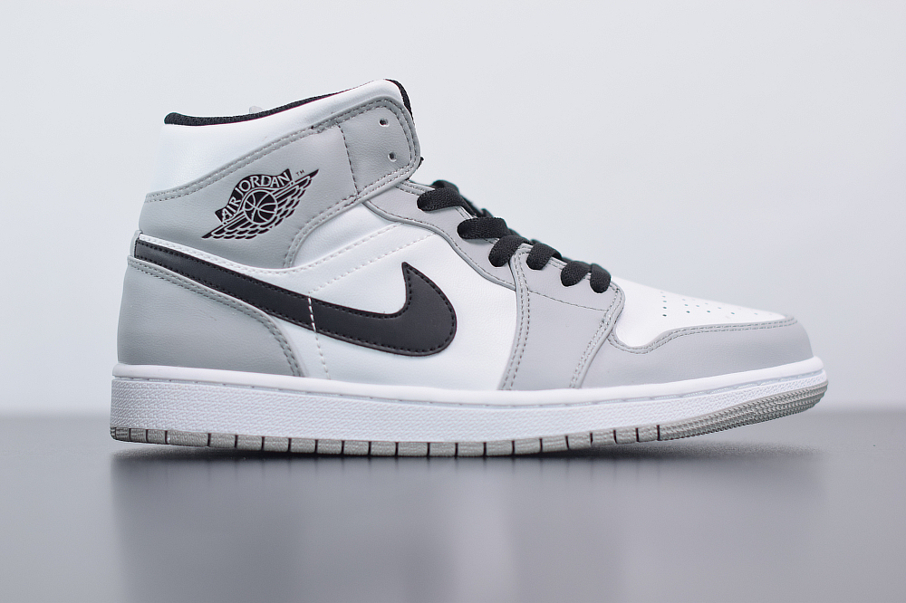 Jordan 1 Mid Light Smoke Grey  554724-092