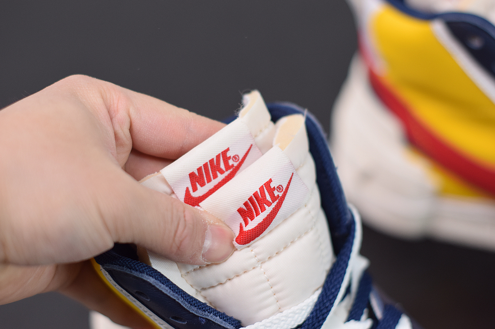 Nike Blazer Mid sacai Snow Beach BV0072-700
