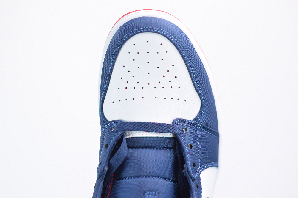 Jordan 1 Mid SE USA 852542-104