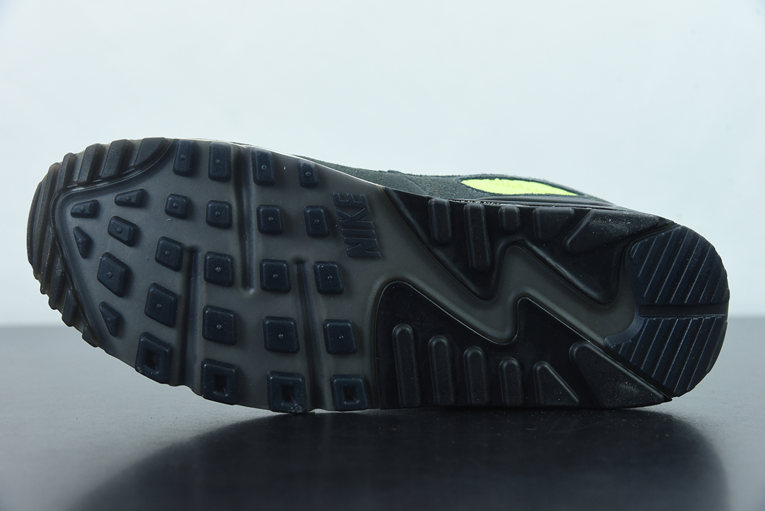 Nike Air Max 90 3M Pack CZ2975-002