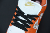 Supreme x Nike SB Dunk Low Orange White Metallic Gold DH3228-181