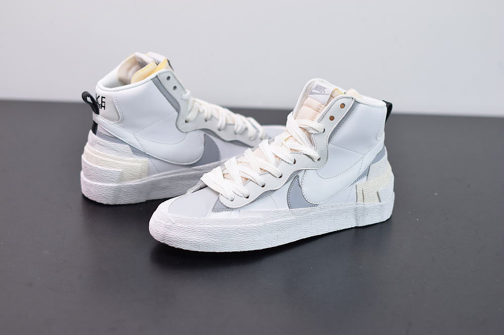 Nike Blazer Mid sacai White Grey BV0072-100