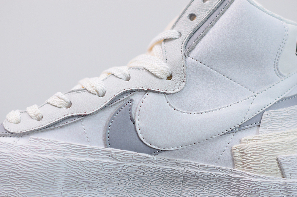 Nike Blazer Mid sacai White Grey BV0072-100