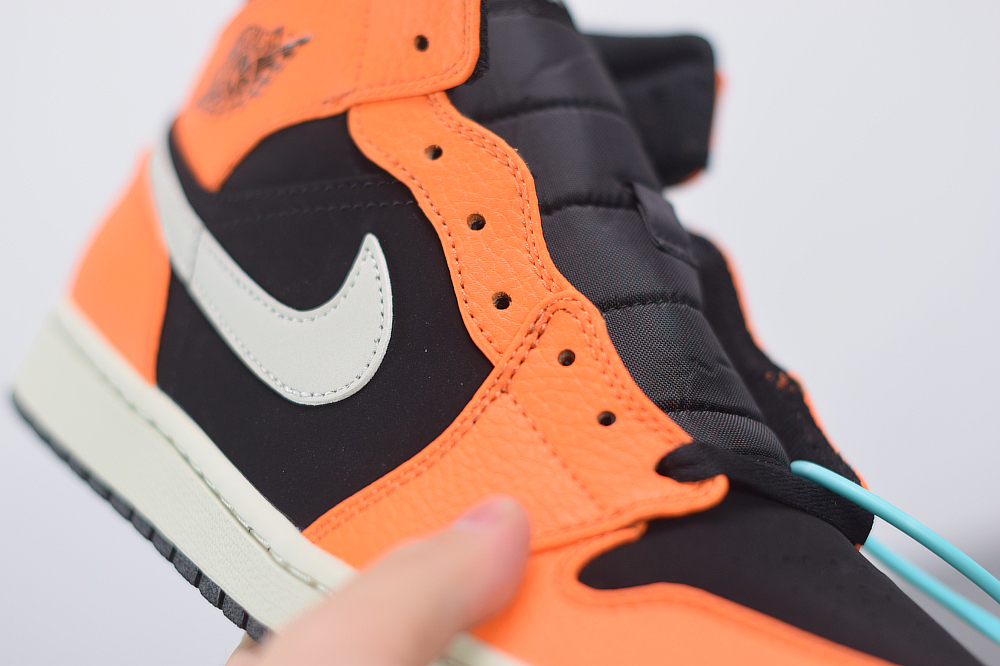 Jordan 1 Mid Black Cone 554724-062