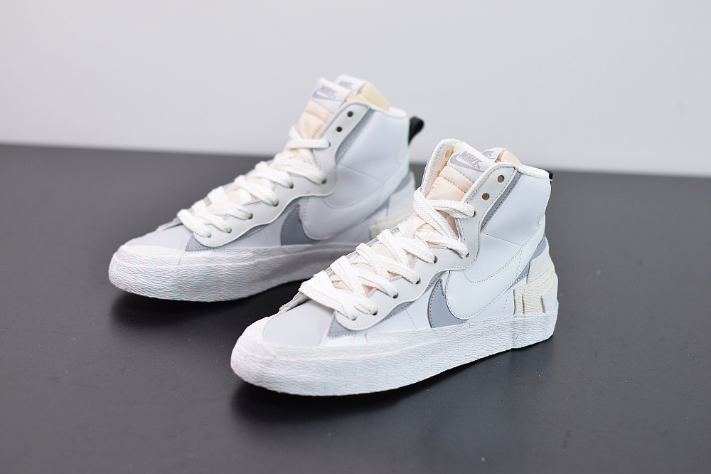 Nike Blazer Mid sacai White Grey BV0072-100