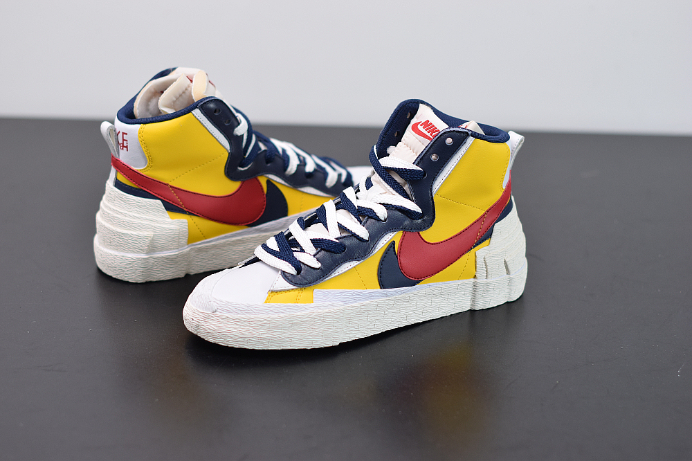 Nike Blazer Mid sacai Snow Beach BV0072-700