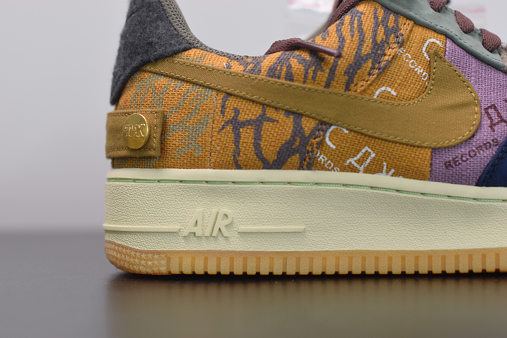 Travis Scott x Nike Air Force 1 Low Cactus Jack CN2405-900