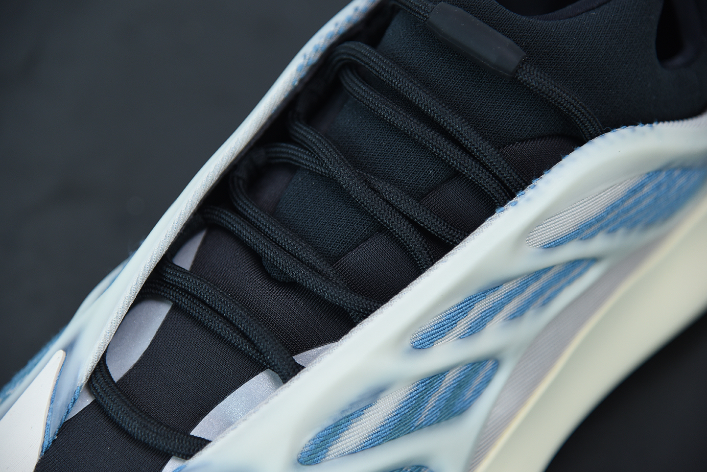 adidas Yeezy 700 V3 Kyanite GY0260