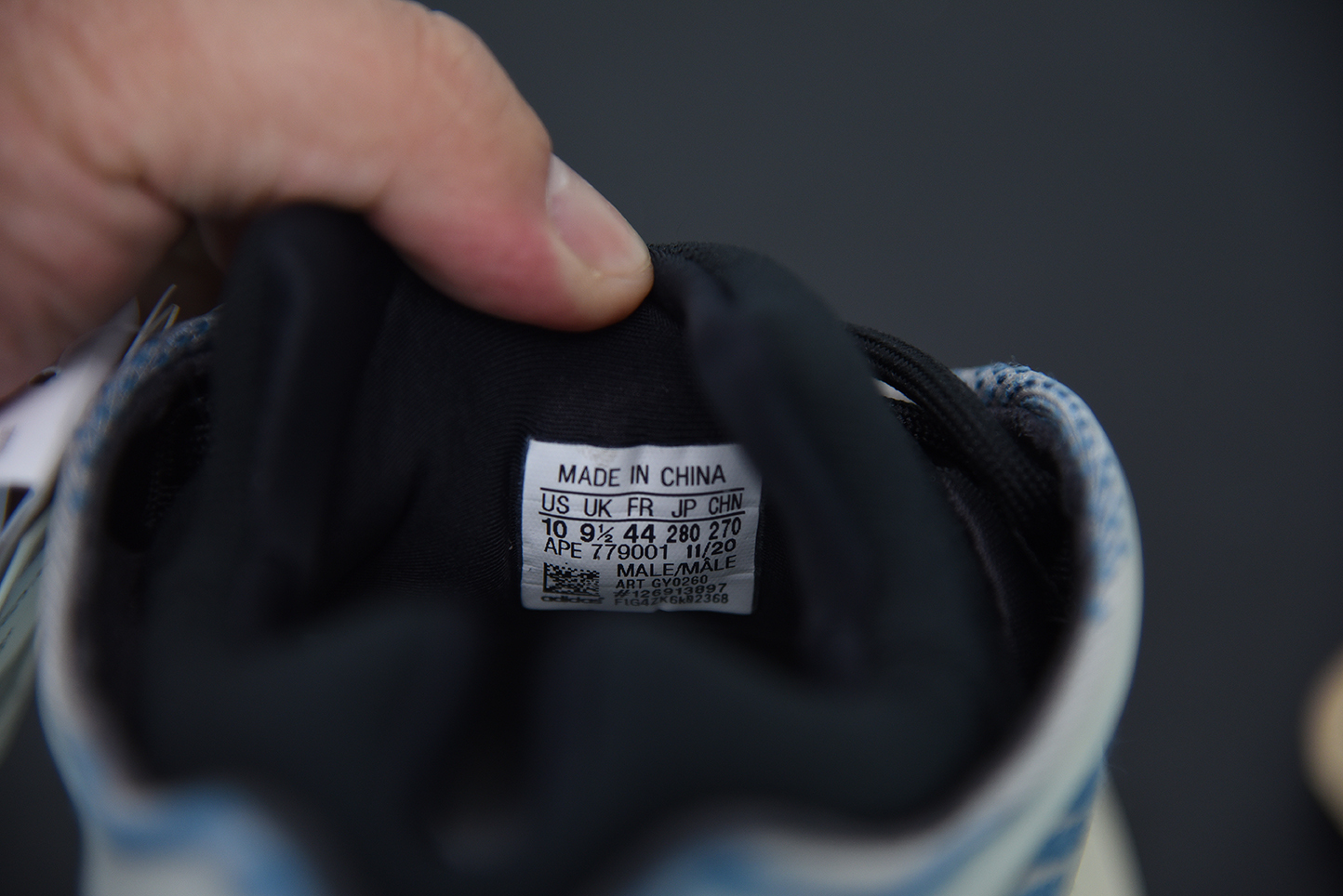 adidas Yeezy 700 V3 Kyanite GY0260