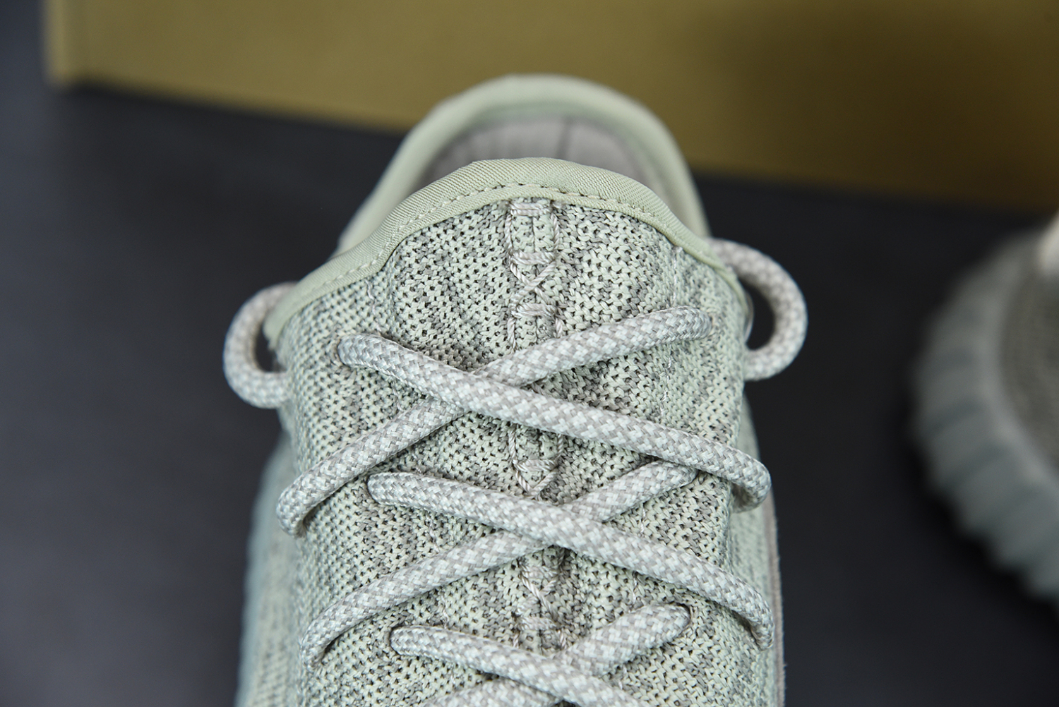 adidas Yeezy Boost 350 Moonrock AQ2660