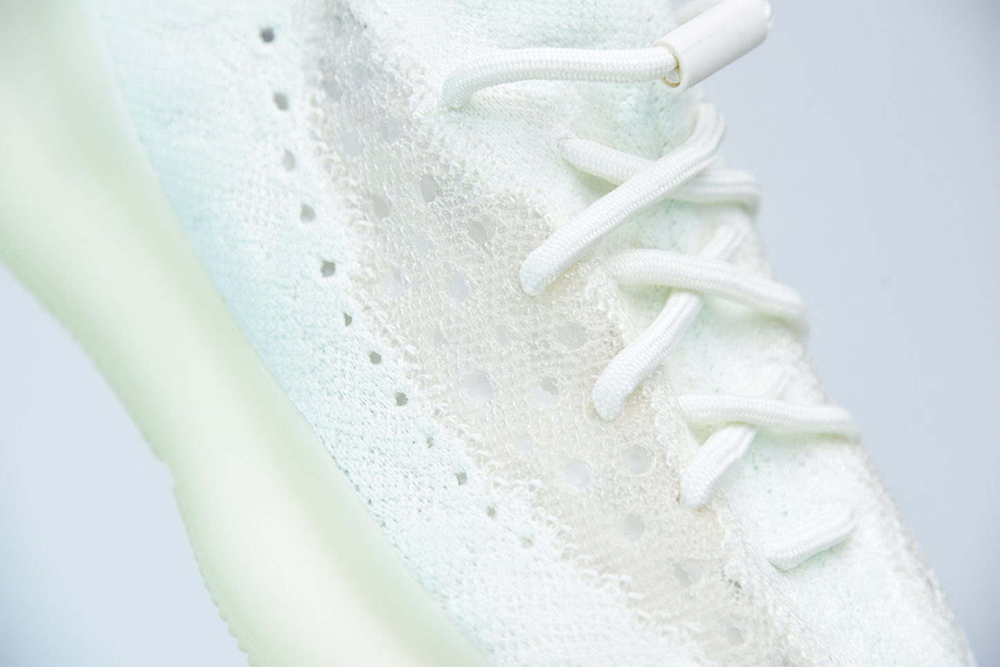 adidas Yeezy Boost 380 Calcite Glow GZ8668
