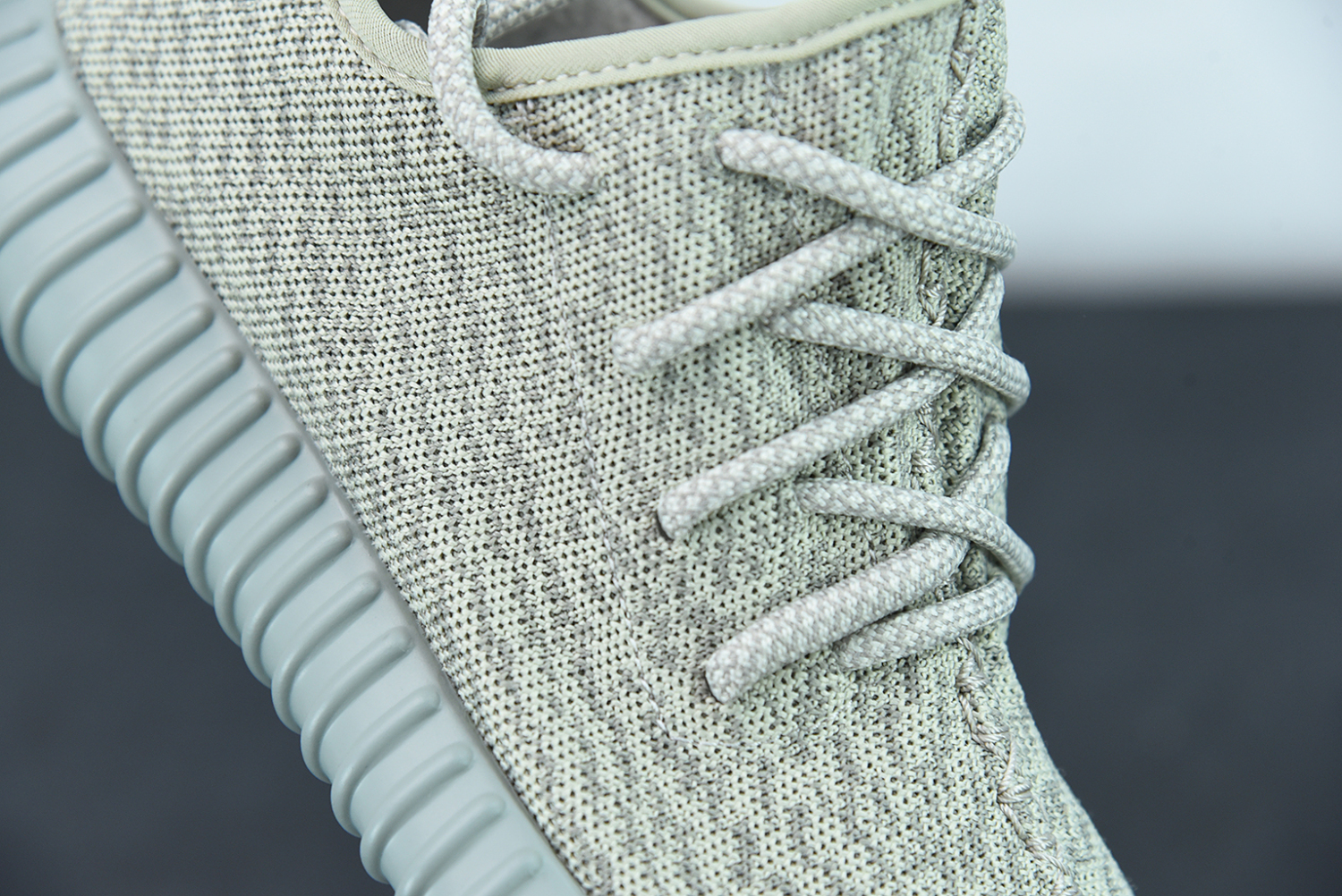 adidas Yeezy Boost 350 Moonrock AQ2660
