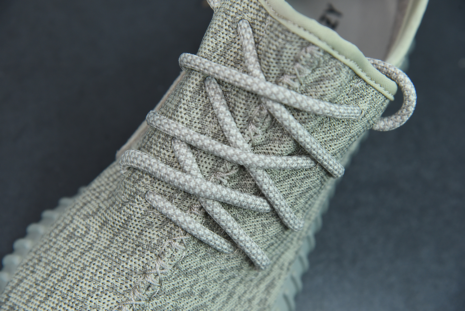 adidas Yeezy Boost 350 Moonrock AQ2660