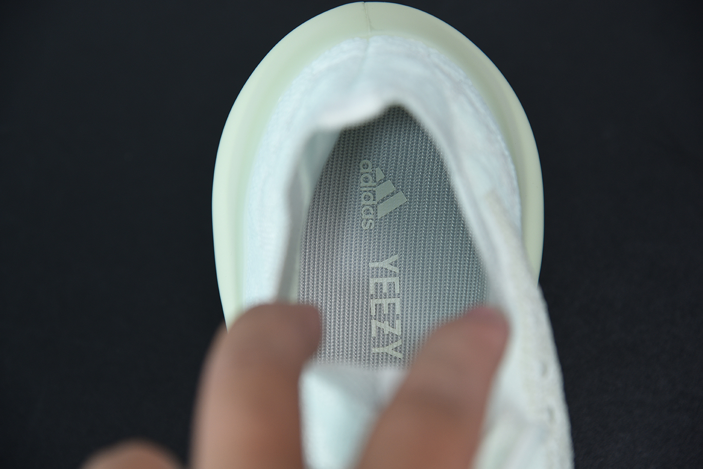 adidas Yeezy Boost 380 Calcite Glow GZ8668