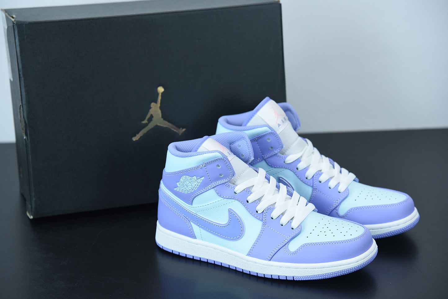 Jordan 1 Mid Purple Aqua (GS)  554725-500