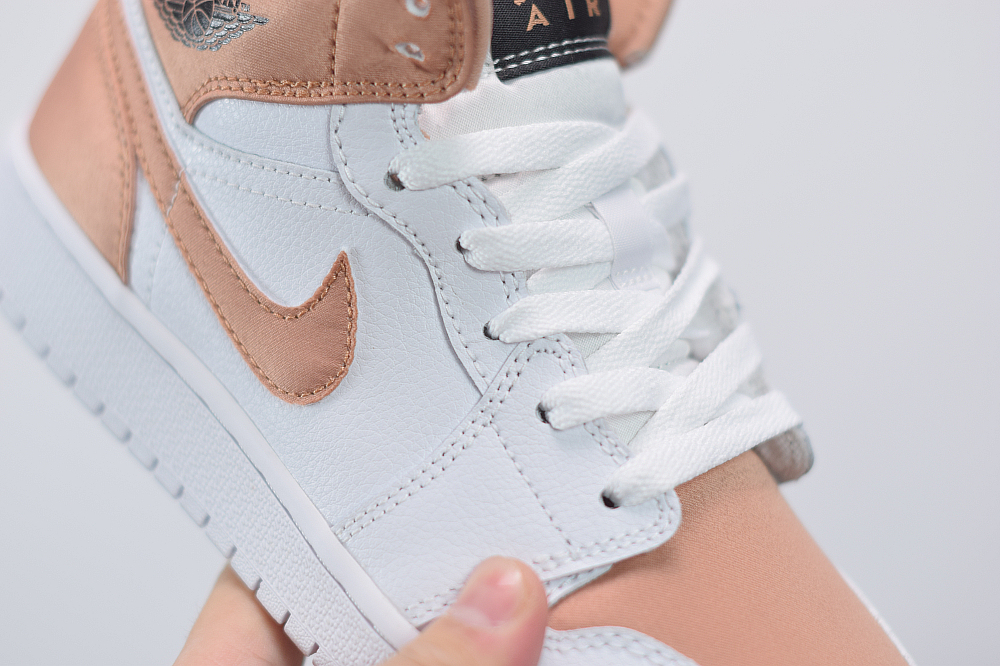 Jordan 1 Mid White Rose Gold (GS) 555112-190