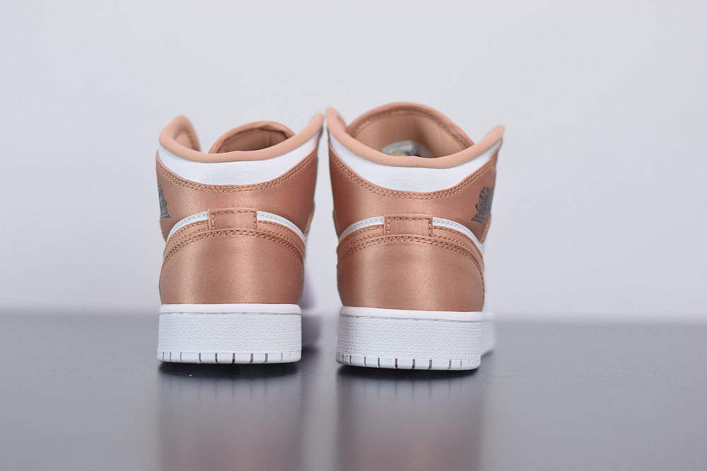 Jordan 1 Mid White Rose Gold (GS) 555112-190