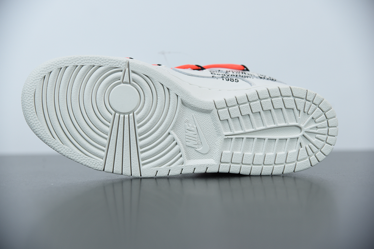 NIKE DUNK LOW x Off-White CT0856-900