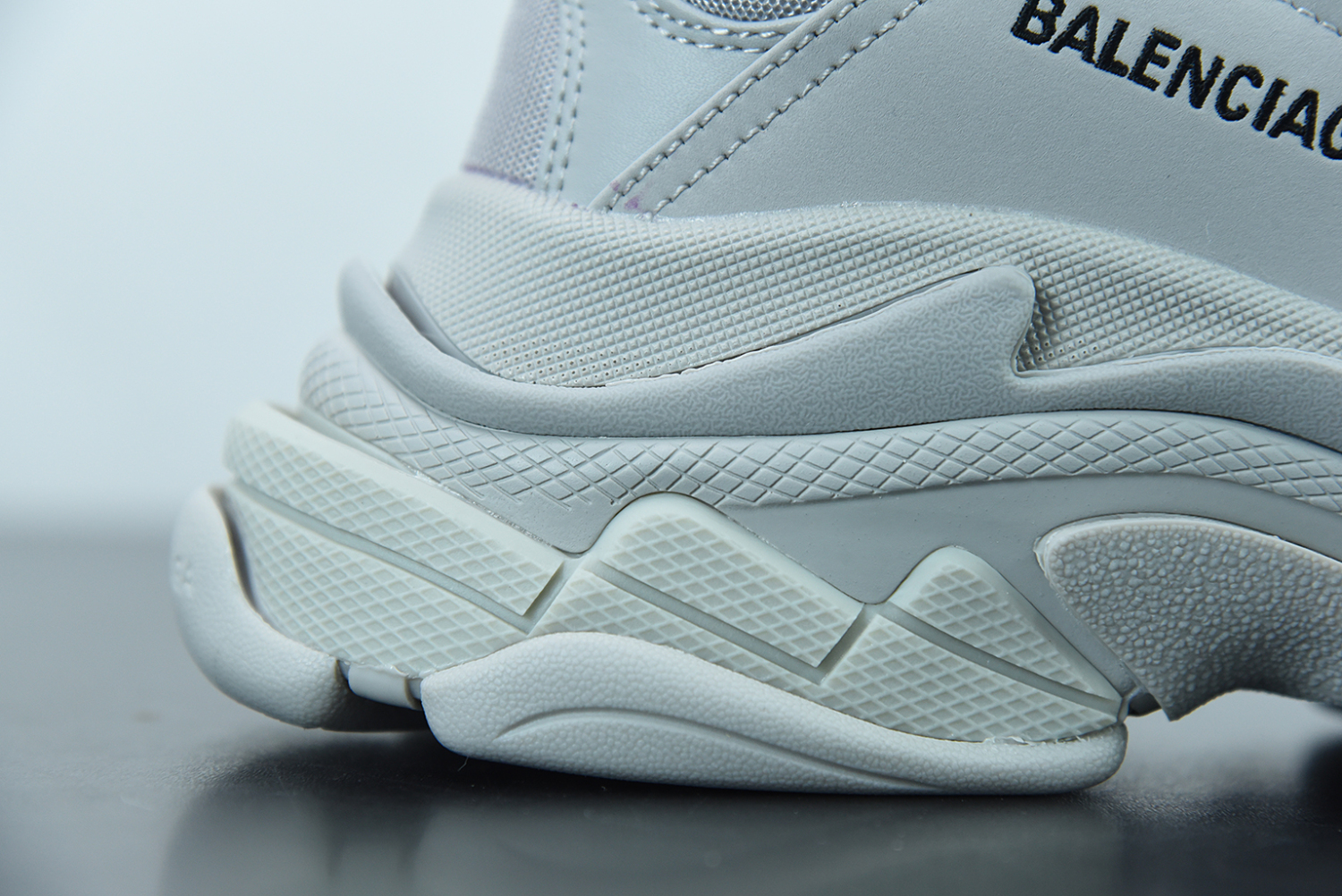 Bal**ci*ga Triple S Clear Sole Sneaker 668562-W3CQ5-1210