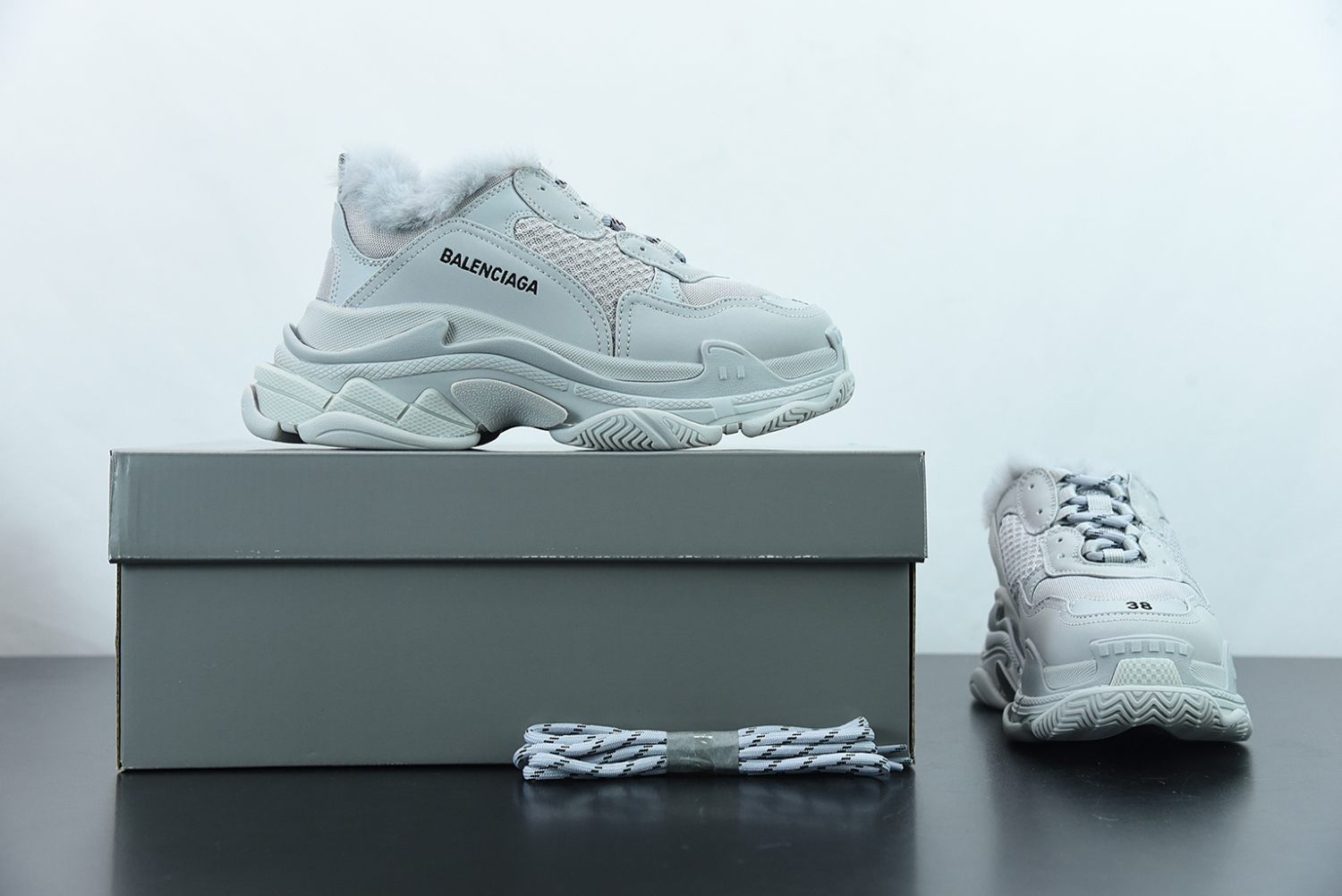Bal**ci*ga Triple S Clear Sole Sneaker 668562-W3CQ5-1210