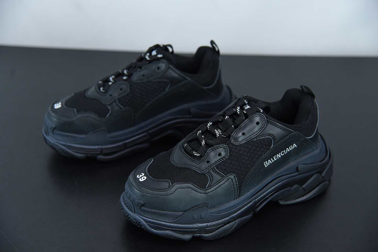 Bal**ciaga Triple S Sneakers Dadshoe black  ECBA700336A