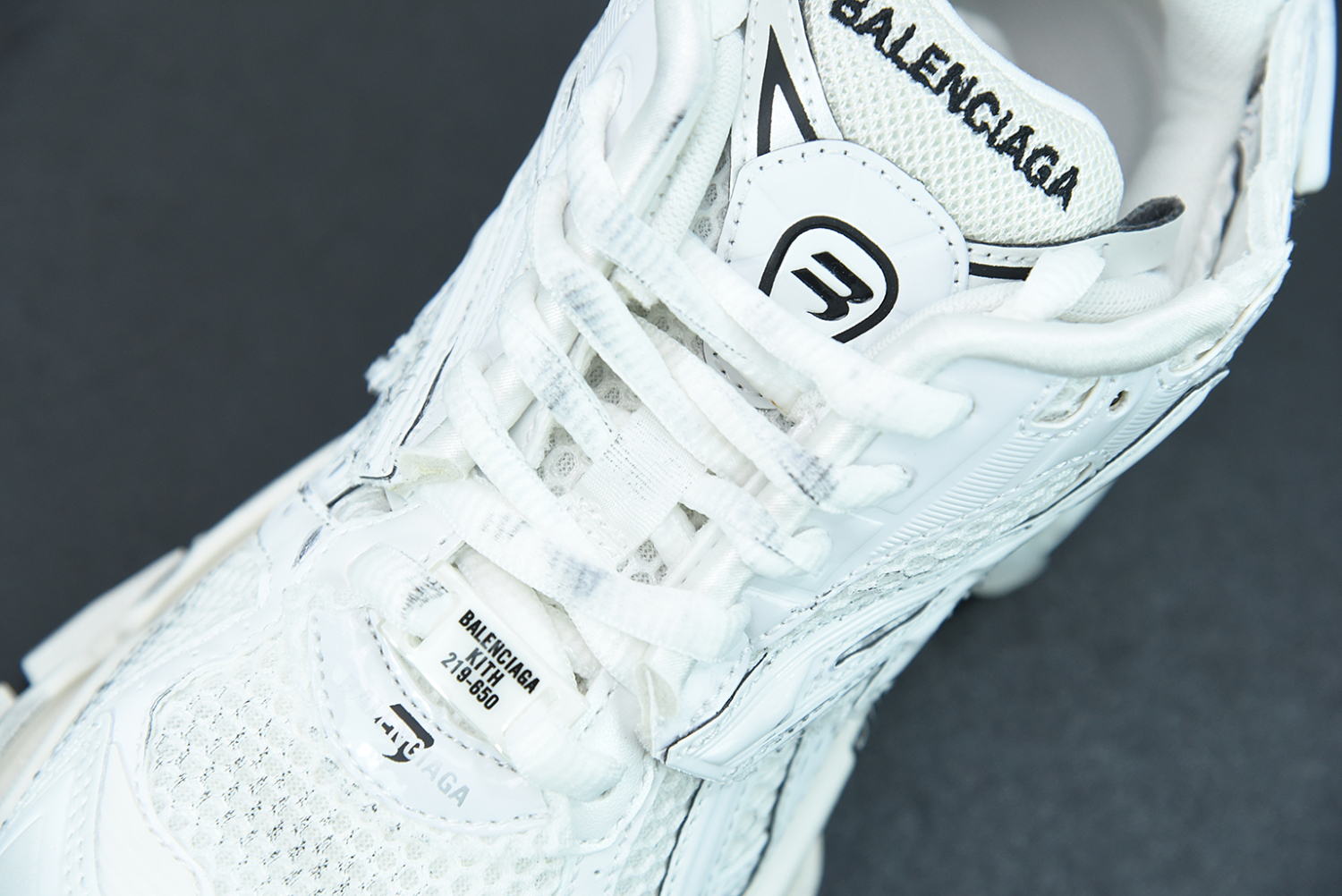 Bal**ciaga Runner White White (W) 677402-W3RA9-9000