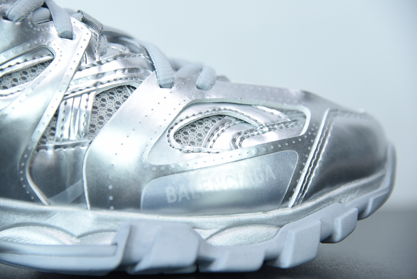 Bal**ci*ga Track Triple Silver 542023-W2FS3-8100