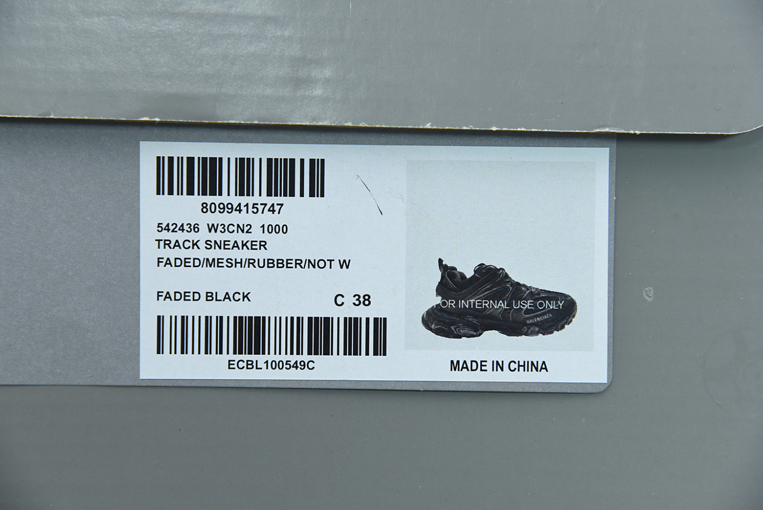 Bal**ci*ga Track Sneaker 542436-W3CN2-10000