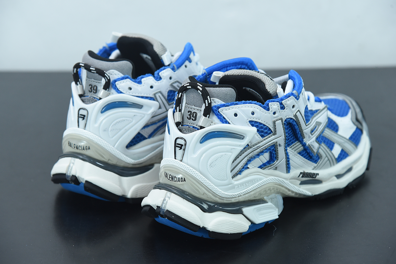 Bal**ci*ga Runner Blue White (W) 677402-W3RB3-4912