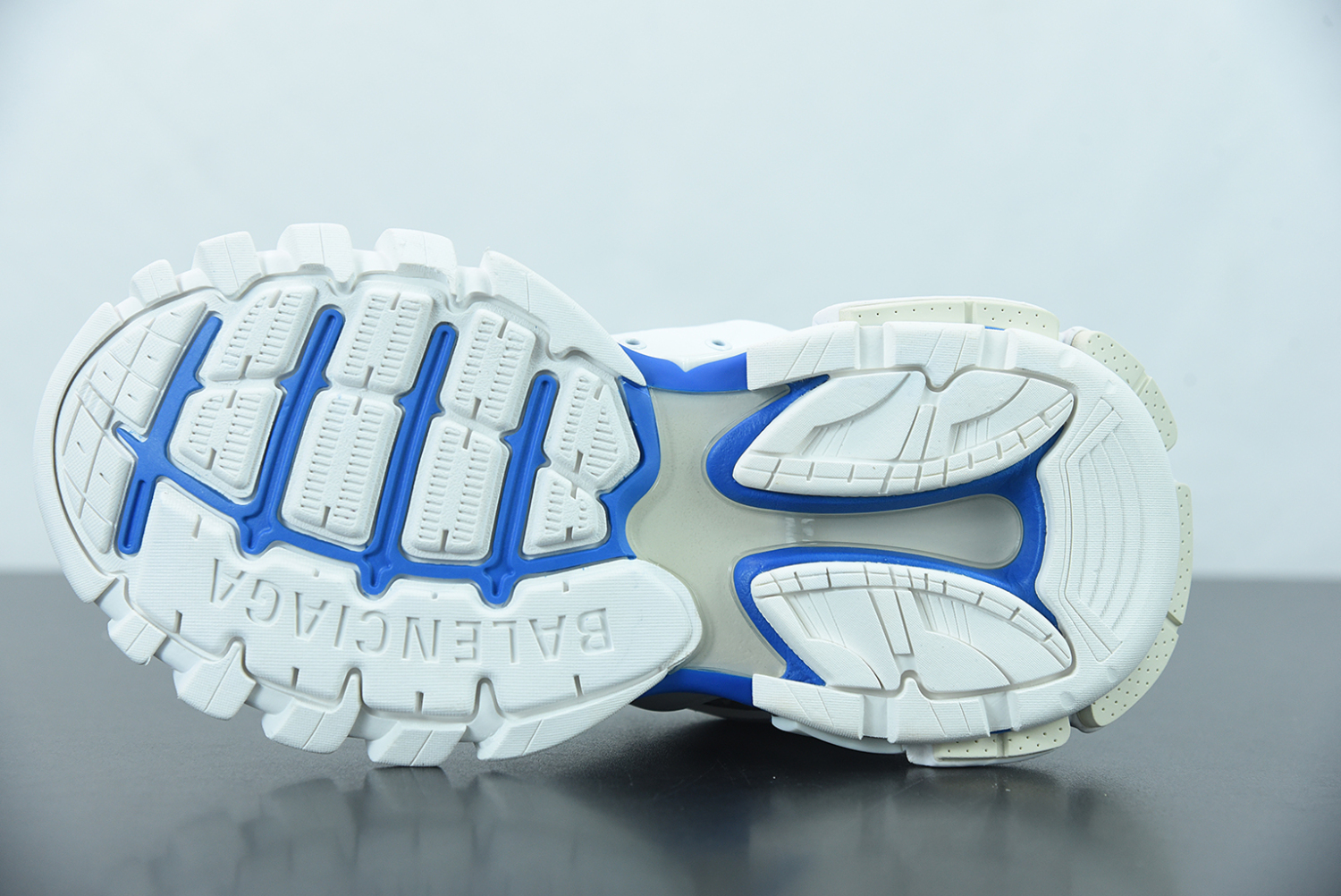 Bal**ci*ga Track White Blue 542023-W2FS9-9051
