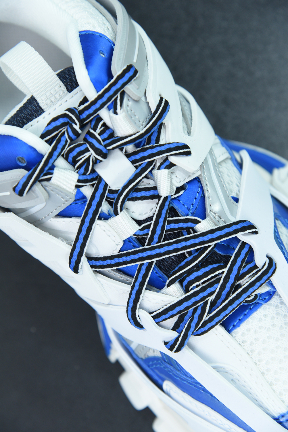 Bal**ci*ga Track White Blue 542023-W2FS9-9051