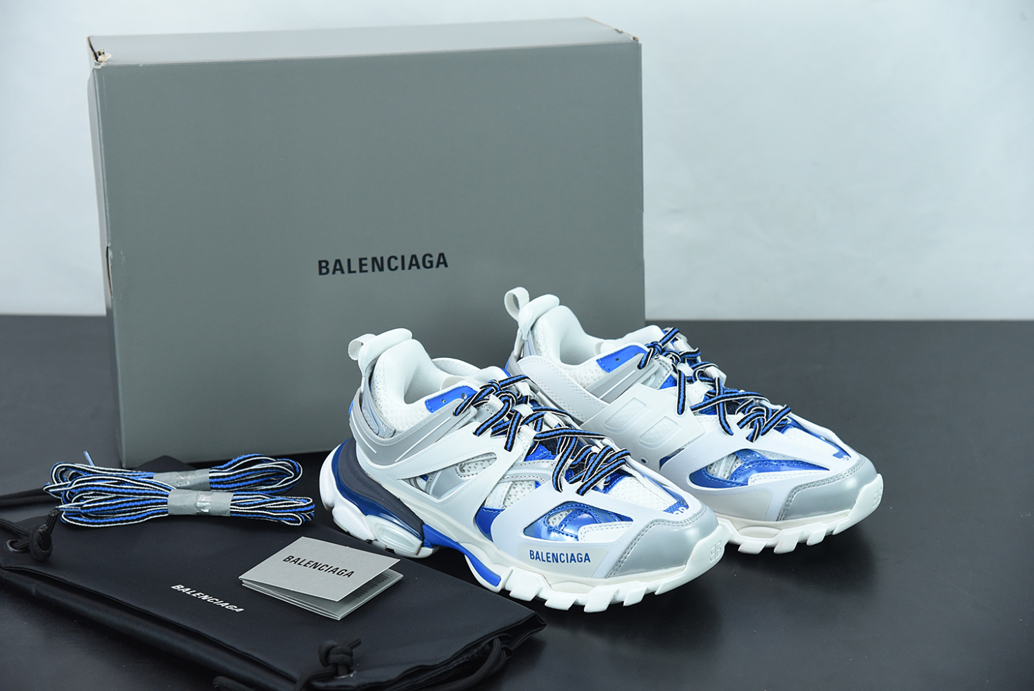 Bal**ci*ga Track White Blue 542023-W2FS9-9051