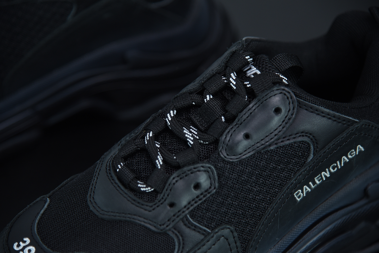 Bal**ciaga Triple S Sneakers Dadshoe black  ECBA700336A