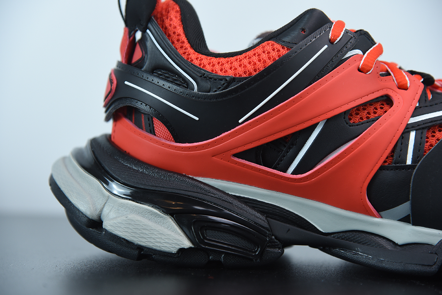 Bal**ci*ga Track Sneaker RedBlackGray 542023-W1GB8-5201