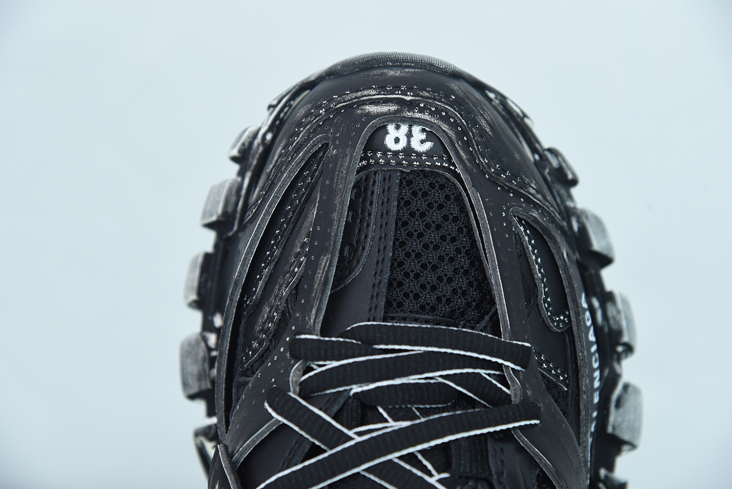 Bal**ci*ga Track Sneaker 542436-W3CN2-10000