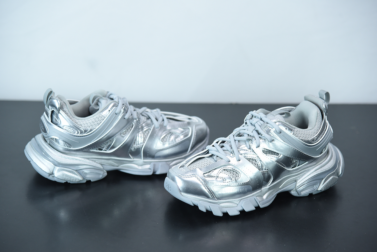 Bal**ci*ga Track Triple Silver 542023-W2FS3-8100