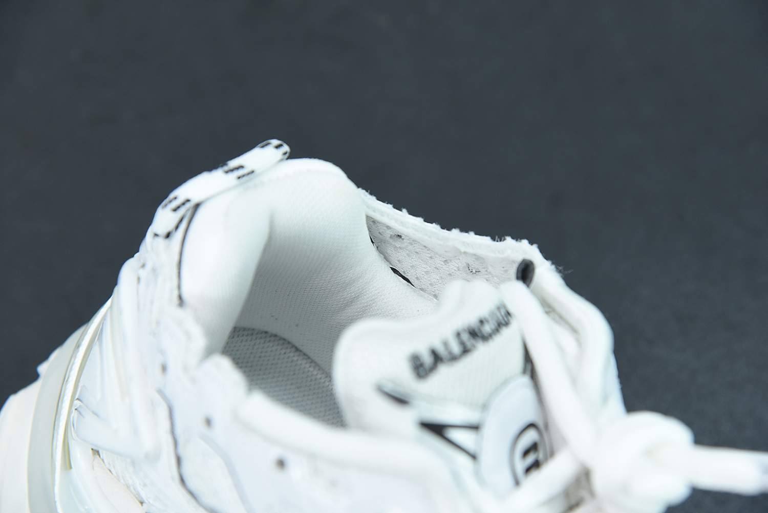 Bal**ciaga Runner White White (W) 677402-W3RA9-9000