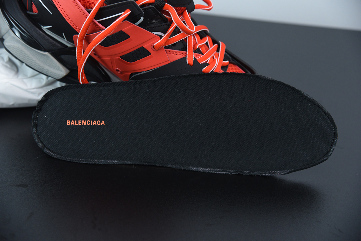 Bal**ci*ga Track Sneaker RedBlackGray 542023-W1GB8-5201