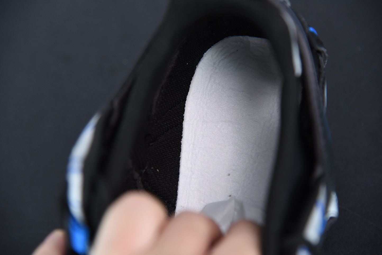 Bal**ci*ga Shoes for Sale | Sneaker Deals 624344-W2FD1-1041