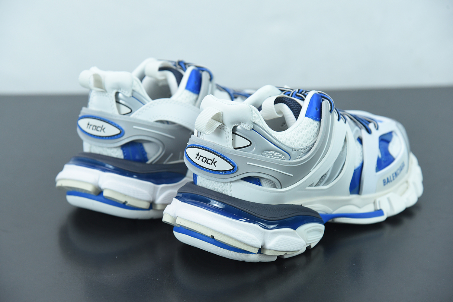 Bal**ci*ga Track White Blue 542023-W2FS9-9051