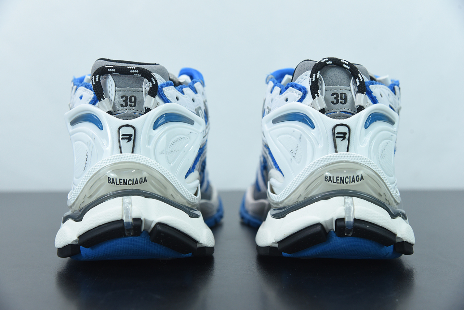 Bal**ci*ga Runner Blue White (W) 677402-W3RB3-4912