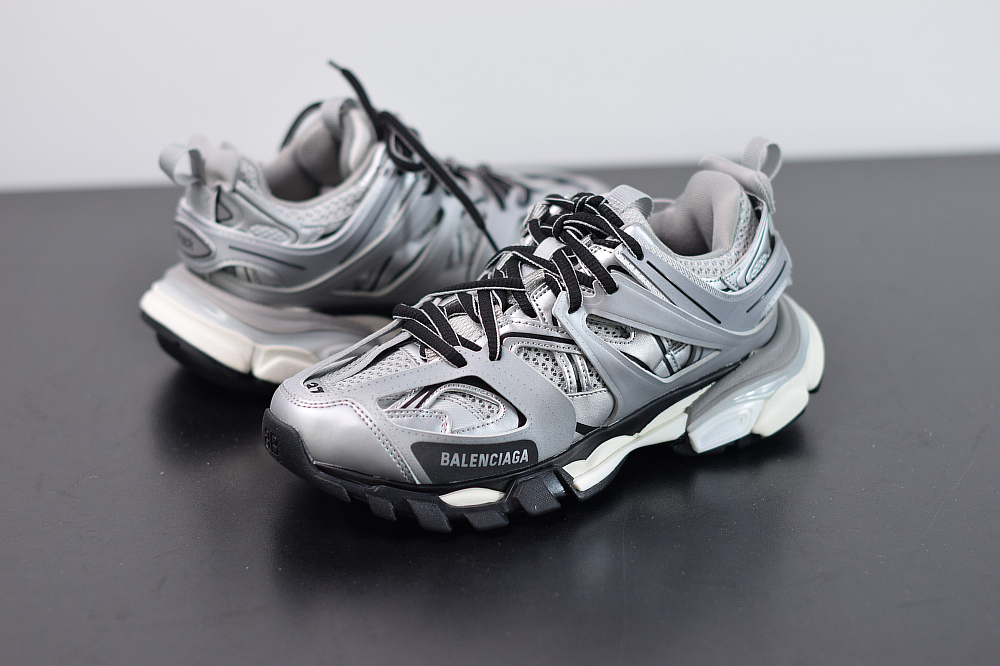 Bal**ci*ga Track Sneaker   ECBA8778938