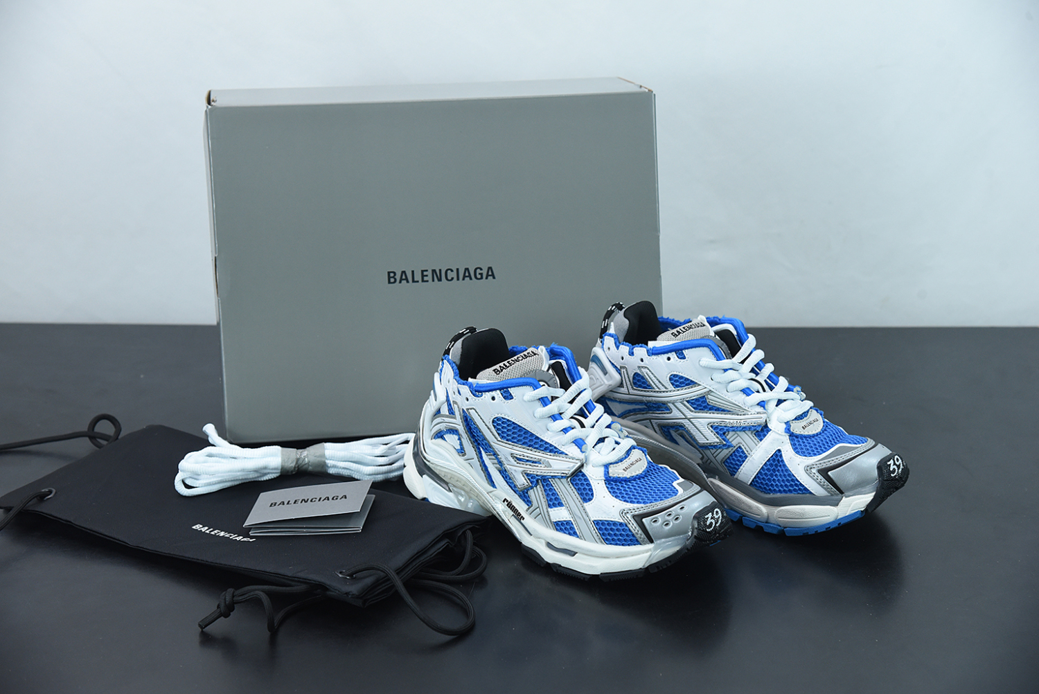 Bal**ci*ga Runner Blue White (W) 677402-W3RB3-4912