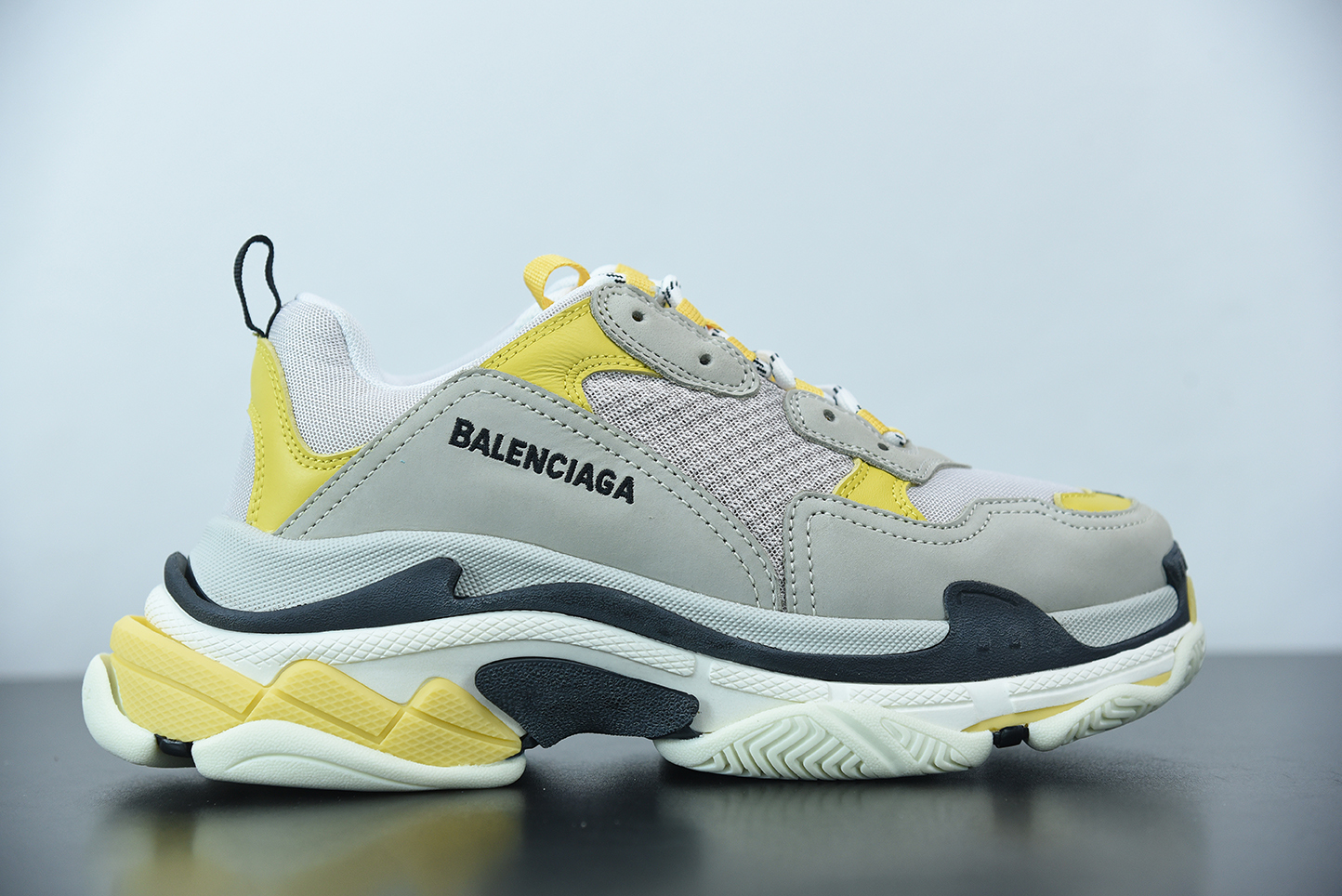 Bal**ciaga Triple S sneakers Dadshoe yellow  ECBA700336A