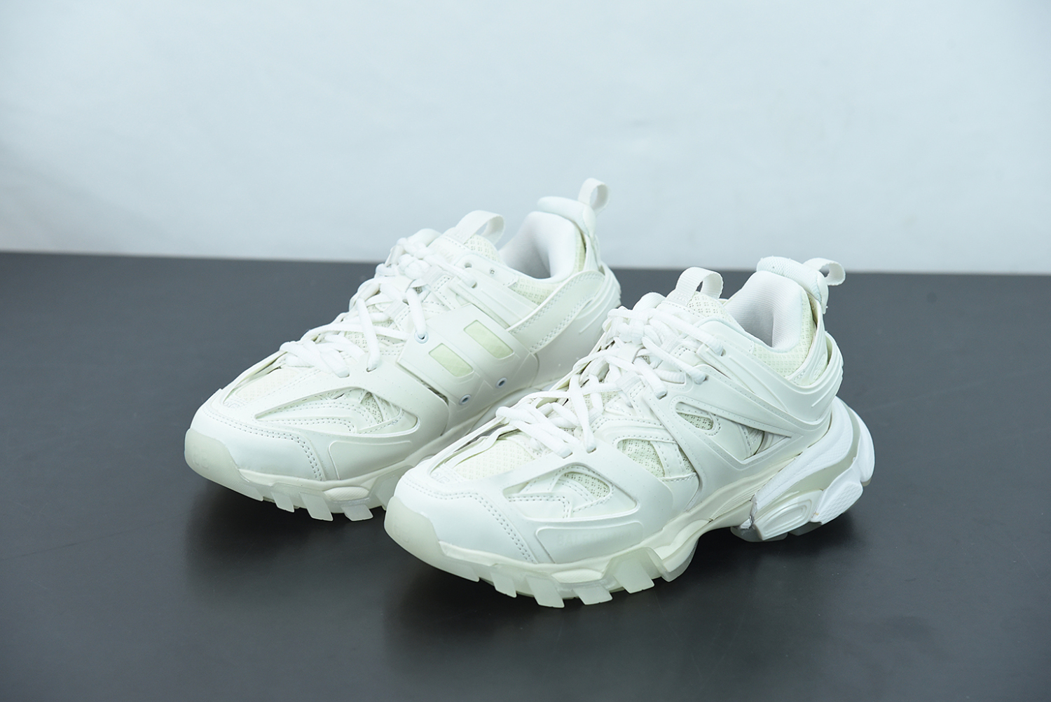 Bal**ci*ga Track Led Trainers 3.0 Light Grey White ECBA8008038